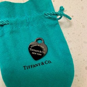 Large Tiffany heart charm